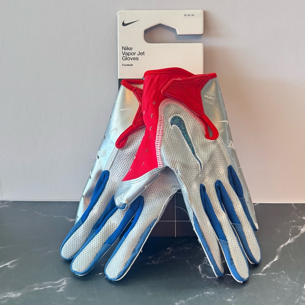 Nike USA Vapor Jet Football Gloves adult size MED- Red, Blue, and Gray